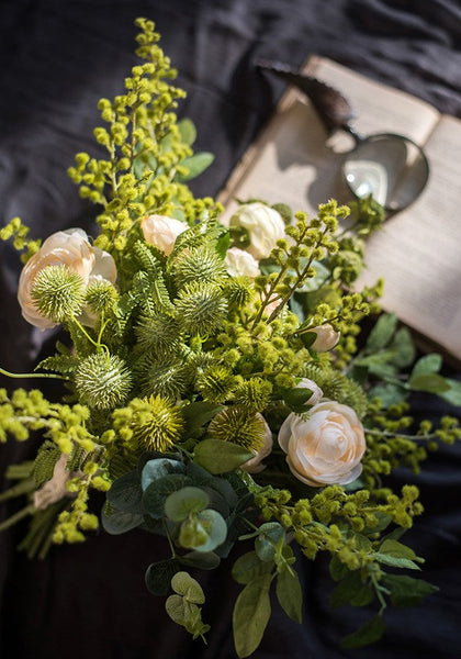 Spring Flower Arrangement for Living Room, Ranunculus Asiaticus, Globe Amaranth, Botany Plants, Beautiful Modern Flower Arrangement Ideas for Home Decoration-Silvia Home Craft