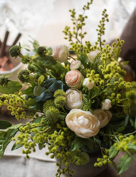 Spring Flower Arrangement for Living Room, Ranunculus Asiaticus, Globe Amaranth, Botany Plants, Beautiful Modern Flower Arrangement Ideas for Home Decoration-Silvia Home Craft