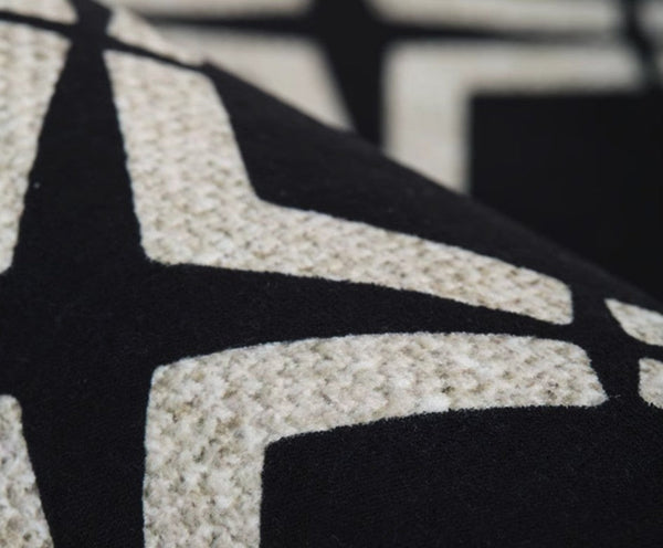 Elegant Modern Area Rugs under Sofa, Dining Room Floor Rugs, Mid Century Black Rugs for Living Room, Abstract Contemporary Rugs for Bedroom, Modern Carpets for Office-Silvia Home Craft