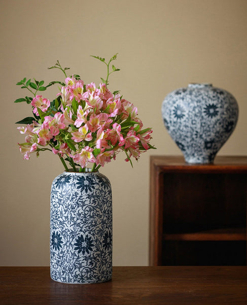 Vintage Bouquet Flower Vases, Centerpiece on Dining Table, Large Blue Flower Vase on Table, Handmade Porcelain Flower Vases Urn, Water Holding Flower Vases-Silvia Home Craft