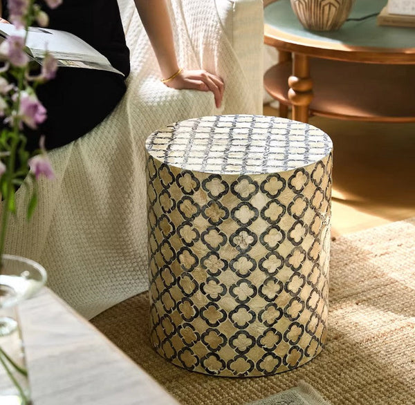 Contemporary Bedside Table, Bedside Small Side Table, Creative Coffee Table, Contemporary Side Table, Modern Side Table, Small End Table, Portable Casual Side Table, Shell Small Sofa Side Table