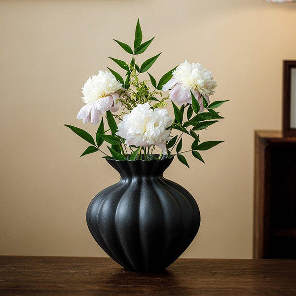 Handmade Water Holding Flower Vases, Modern Black Flower Vase Centerpiece on Table, Porcelain Flower Vases, Ceramic Bouquet Vases-Silvia Home Craft