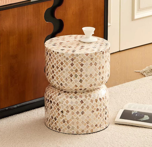 Modern Side Table, Contemporary Bedside Table, Bedside Small Side Table, Elegant Small End Table, Creative Coffee Table, Contemporary Side Table, Portable Casual Side Table, Shell Small Sofa Side Table-Silvia Home Craft