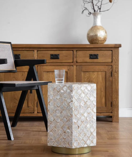 Portable Casual Side Table, Creative Coffee Table, Contemporary Small Sofa Side Table, Shell Small Side Table, Unique Small End Table-Silvia Home Craft