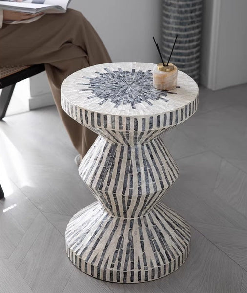 Shell Small Sofa Side Table, Bedside Small Side Table, Portable Casual Side Table, Contemporary Round Side Table, Creative Coffee Table