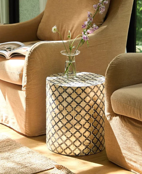 Contemporary Bedside Table, Bedside Small Side Table, Creative Coffee Table, Contemporary Side Table, Modern Side Table, Small End Table, Portable Casual Side Table, Shell Small Sofa Side Table