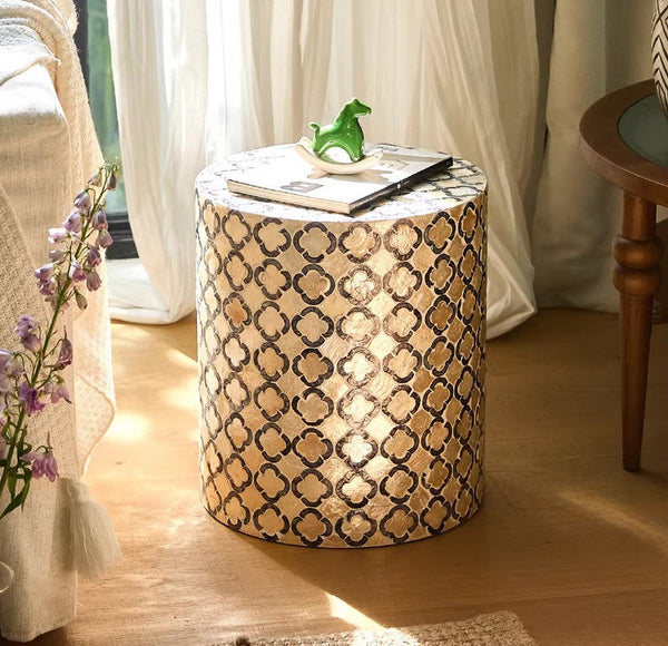 Contemporary Bedside Table, Bedside Small Side Table, Creative Coffee Table, Contemporary Side Table, Modern Side Table, Small End Table, Portable Casual Side Table, Shell Small Sofa Side Table