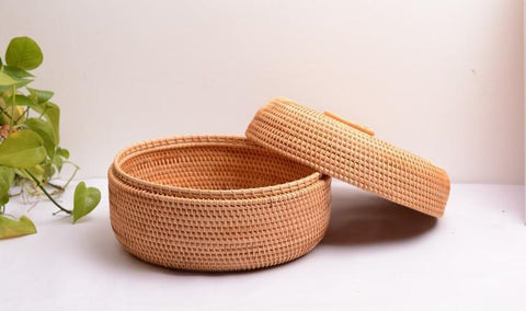 Woven Storage Basket with Lid, Lovely Rattan Basket for Kitchen, Storage Basket for Dining Room, Woven Round Baskets-Silvia Home Craft