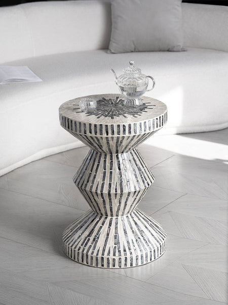 Shell Small Sofa Side Table, Bedside Small Side Table, Portable Casual Side Table, Contemporary Round Side Table, Creative Coffee Table