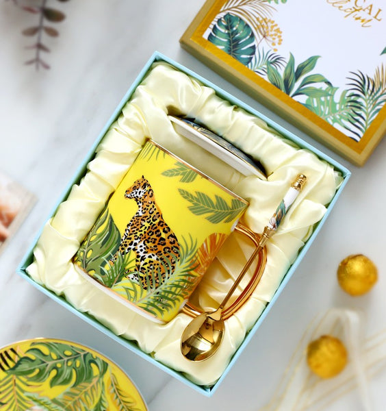 Peacock Porcelain Cups, Large Capacity Jungle Animal Porcelain Mugs, Unique Ceramic Mugs in Gift Box, Creative Ceramic Mugs for Office-Silvia Home Craft