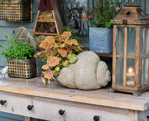 Snail Flowerpot for Garden Decoration, Cute Snail Statues, Garden Animal Statues, Unique Modern Garden Sculptures, Creative Villa Outdoor Gardening Ideas-Silvia Home Craft