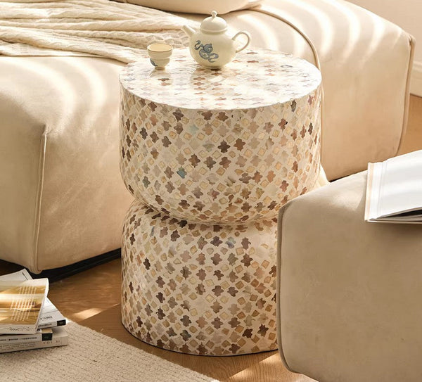 Modern Side Table, Contemporary Bedside Table, Bedside Small Side Table, Elegant Small End Table, Creative Coffee Table, Contemporary Side Table, Portable Casual Side Table, Shell Small Sofa Side Table-Silvia Home Craft