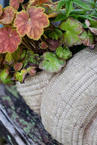 Snail Flowerpot for Garden Decoration, Cute Snail Statues, Garden Animal Statues, Unique Modern Garden Sculptures, Creative Villa Outdoor Gardening Ideas-Silvia Home Craft