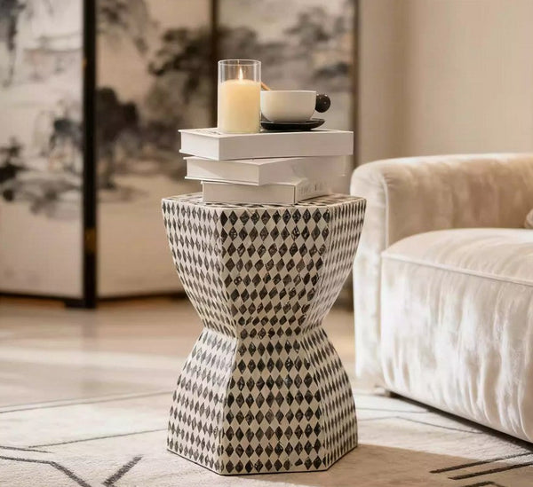 Modern Side Table, Bedside Small Side Table, Contemporary Bedside Table, Small End Table, Shell Small Sofa Side Table, Portable Casual Side Table, Creative Coffee Table, Contemporary Side Table-Silvia Home Craft