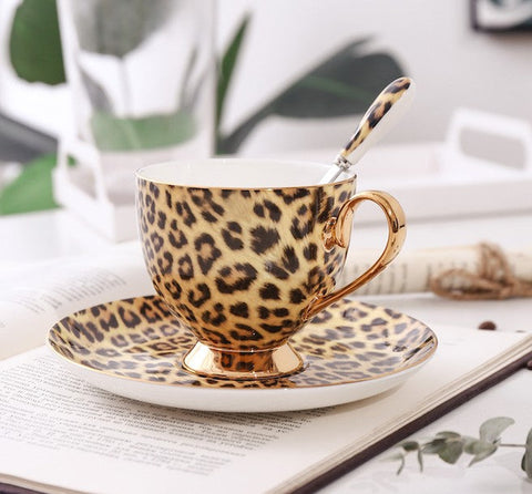 Unique Ceramic Coffee Cups and Saucers, Creative Ceramic Coffee Cups, Beautiful British Tea Cups, Creative Bone China Porcelain Tea Cup Set-Silvia Home Craft