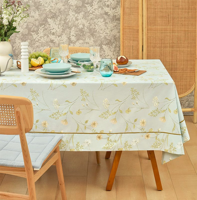 Farmhouse Table Cloth, Wedding Tablecloth Elegant Design, Romantic Lace Overlay Style, Special Occasion Dining Cover, Celebration Party Table Linen, Delicate Embroidery Pattern Mat, Soft Fabric Reception Decor, Rectangular Banquet Table Cover, Vintage Inspired Bridal Shower, Formal Dinner Home Accessory