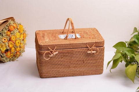 Rattan Wicker Serving Basket, Storage Baskets for Picnic, Kitchen Storage Baskets, Woven Storage Baskets with Lid-Silvia Home Craft