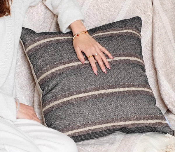 Contemporary Throw Pillow for Living Room, Large Abstract Throw Pillows for Couch, Modern Sofa Throw Pillows, Modern Square Pillows-Silvia Home Craft