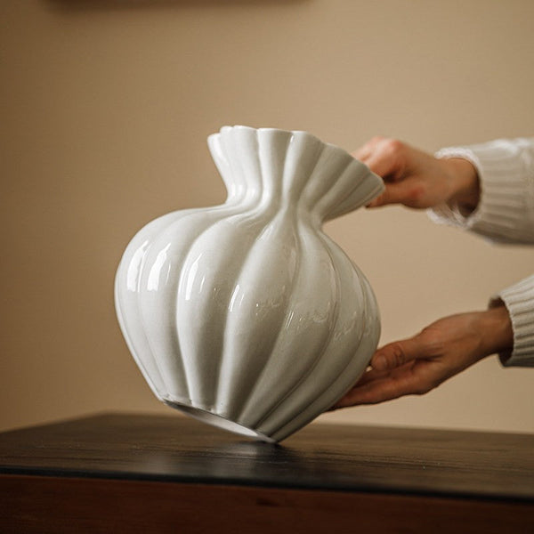 Modern Flower Vase Centerpiece on Table, Handmade Water Holding Flower Vases, Porcelain Flower Vases, Ceramic Bouquet Vases-Silvia Home Craft