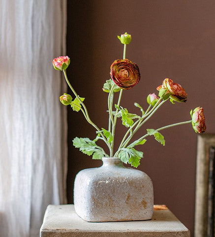 Dining Room Flower Arrangement Ideas, Ranunculus Asiaticus Flowers, Simple Modern Floral Arrangement Ideas for Home Decoration, Spring Artificial Floral for Bedroom-Silvia Home Craft