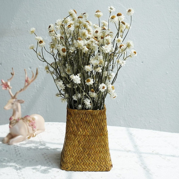 Flower Arrangements, Natural Dried Daisy Flower Bouquet, Natural Dried Daisy Flowers, A Bunch of Dried Daisy Flowers, Handmade Artificial Flowers for Home Decor-Silvia Home Craft
