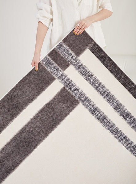 Geometric Contemporary Modern Rugs Next to Bed, Modern Carpets for Office, Abstract Area Rugs for Living Room, Modern Soft Rugs under Dining Room Table-Silvia Home Craft