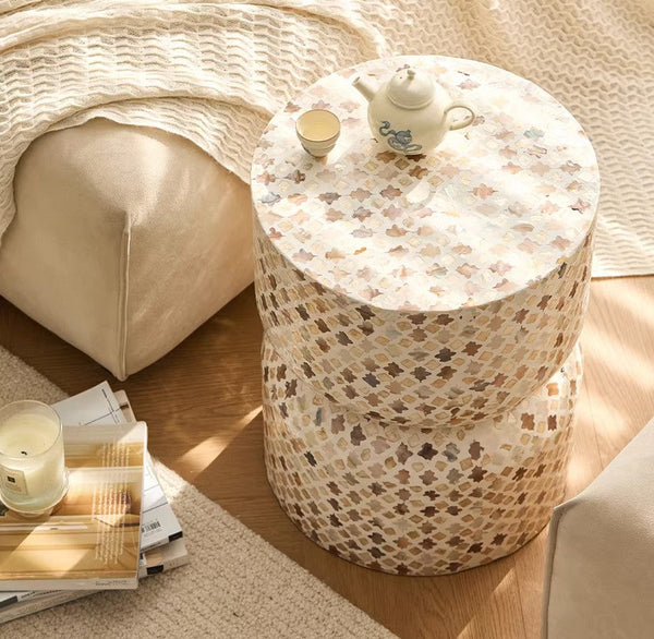 Modern Side Table, Contemporary Bedside Table, Bedside Small Side Table, Elegant Small End Table, Creative Coffee Table, Contemporary Side Table, Portable Casual Side Table, Shell Small Sofa Side Table-Silvia Home Craft
