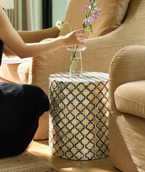 Contemporary Bedside Table, Bedside Small Side Table, Creative Coffee Table, Contemporary Side Table, Modern Side Table, Small End Table, Portable Casual Side Table, Shell Small Sofa Side Table