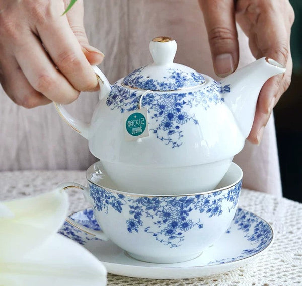 Mother and Baby Teapot with Matching Saucer British Style Porcelain Teapot with Matching Cup and Saucer in Gift Box, Ceramic Tea Pot with Integrated Cup, Stackable Teapot and Cup Set-Silvia Home Craft