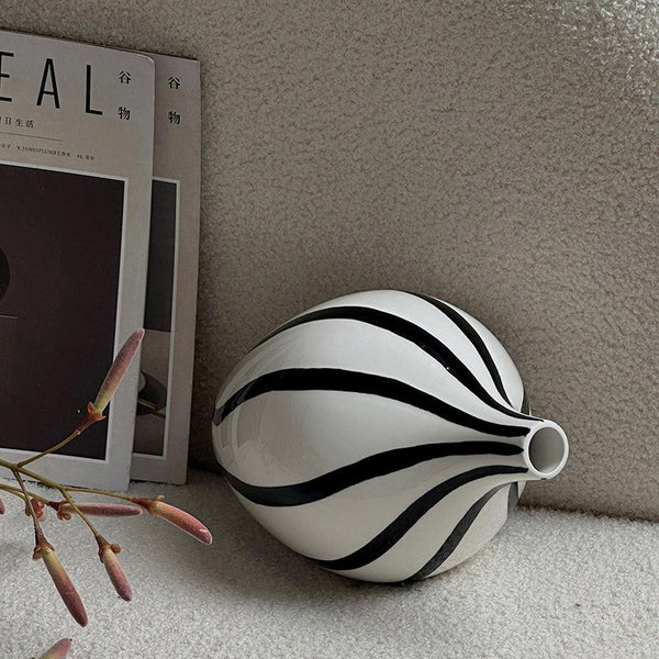 Water Holding Flower Vases, Black and White Striped Ceramic Vase, Porcelain Flower Vases, Modern Flower Vases on Table-Silvia Home Craft