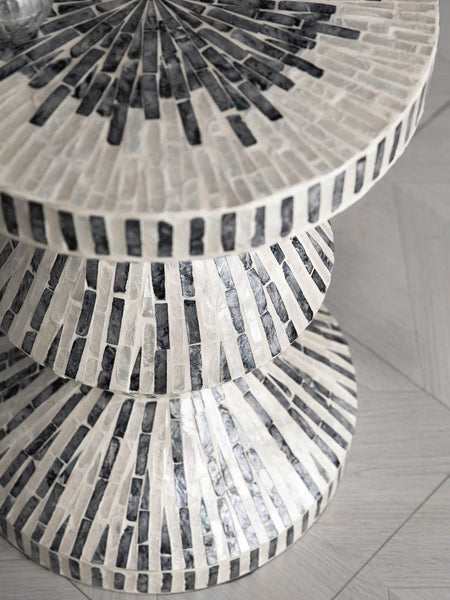 Shell Small Sofa Side Table, Bedside Small Side Table, Portable Casual Side Table, Contemporary Round Side Table, Creative Coffee Table