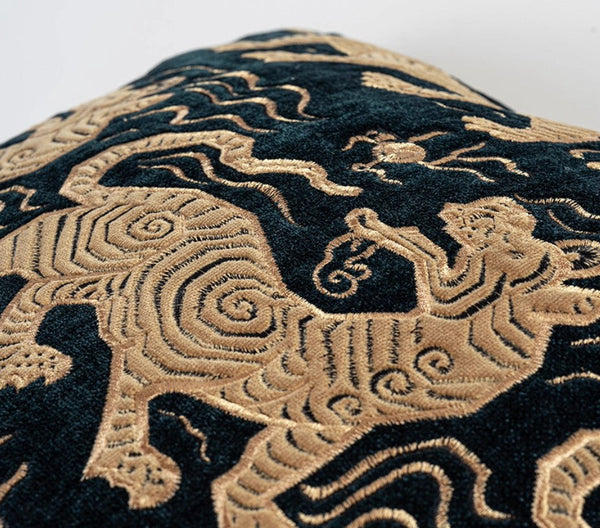 Embroidery Tiger Pattern Pillows for Couch, Contemporary Modern Sofa Pillows, Decorative Throw Pillows for Bedroom, Large Modern Sofa Pillow for Living Room-Silvia Home Craft