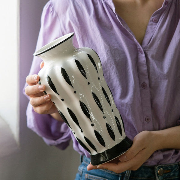 Modern Flower Vases on Table, Porcelain Flower Vases, Water Holding Flower Vases, Handmade Bouquet Ceramic Vases-Silvia Home Craft