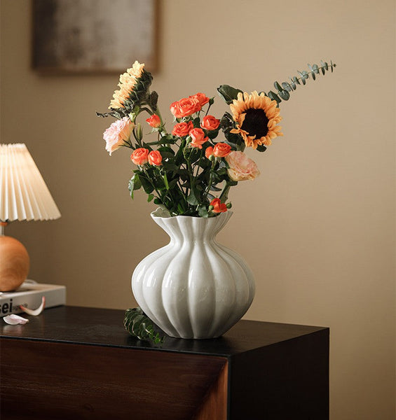 Modern Flower Vase Centerpiece on Table, Handmade Water Holding Flower Vases, Porcelain Flower Vases, Ceramic Bouquet Vases-Silvia Home Craft