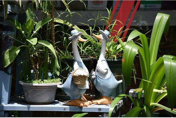 Duck Couple Statue for Garden, Animal Statue for Garden Courtyard Ornament, Villa Outdoor Decor Gardening Ideas-Silvia Home Craft