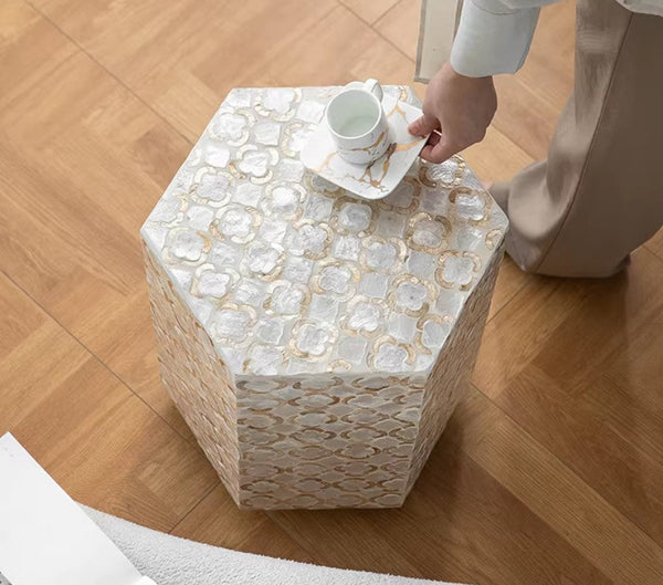 Creative Coffee Table, Contemporary Small Sofa Side Table, Shell Small Side Table, Portable Casual Side Table, Unique Small End Table-Silvia Home Craft