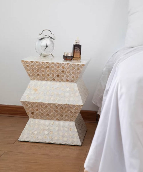 Unique Small End Table, Contemporary Bedside Table, Portable Casual Side Table, Shell Small Sofa Side Table, Creative Coffee Table-Silvia Home Craft