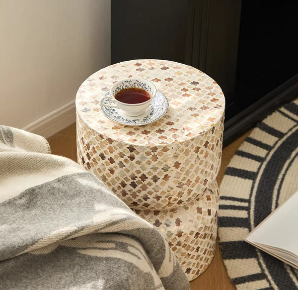 Elegant Small End Table, Modern Side Table, Contemporary Bedside Table, Bedside Small Side Table, Creative Coffee Table, Contemporary Side Table, Portable Casual Side Table, Shell Small Sofa Side Table-Silvia Home Craft