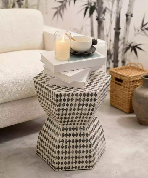 Modern Side Table, Bedside Small Side Table, Contemporary Bedside Table, Small End Table, Shell Small Sofa Side Table, Portable Casual Side Table, Creative Coffee Table, Contemporary Side Table-Silvia Home Craft