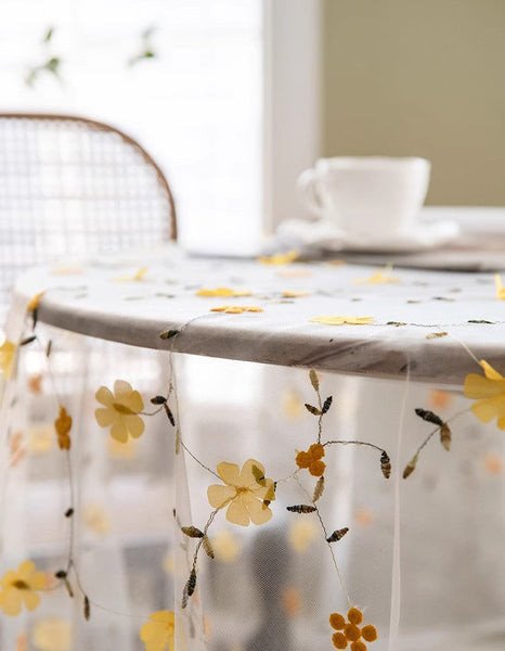 Yellow Flower Lace Tablecloths, Extra Large Rectangular Tablecloth for Oval Table, Lace Embroidered Table Covers, Rectangular Table Covers for Coffee Table-Silvia Home Craft