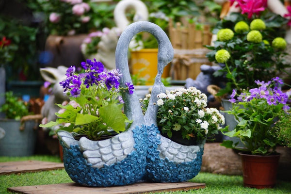Large Mother and Baby Swans for Garden, Swan Flowerpot, Animal Statue for Garden Courtyard Ornament, Villa Outdoor Decor Gardening Ideas-Silvia Home Craft