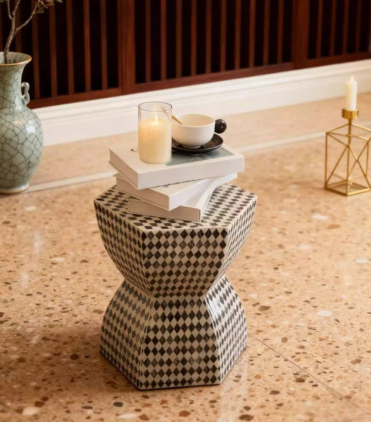 Modern Side Table, Bedside Small Side Table, Contemporary Bedside Table, Small End Table, Shell Small Sofa Side Table, Portable Casual Side Table, Creative Coffee Table, Contemporary Side Table-Silvia Home Craft