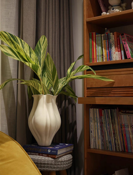 Unique Handmade Modern Flower Vase, Large Porcelain Vases for Modern Home Decor, Centerpiece Ceramic Bouquet Vases, Contemporary Vases on Dining Table-Silvia Home Craft