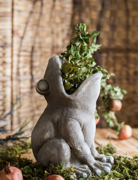 Frog Flowerpot for Garden Decoration, Beautiful Cute Frog Statues, Garden Animal Statues, Unique Modern Garden Sculptures, Creative Villa Outdoor Gardening Ideas-Silvia Home Craft