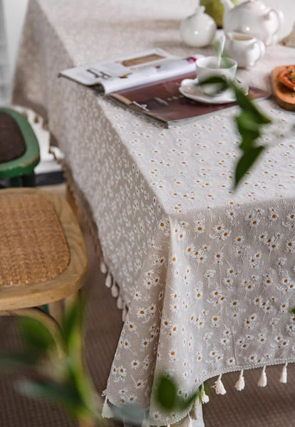 Country Farmhouse Tablecloth, Rustic Flower Pattern Table Covers for Kitchen, Large Rectangle Tablecloth for Dining Room Table, Linen Rectangular Tablecloth for Oval Table-Silvia Home Craft