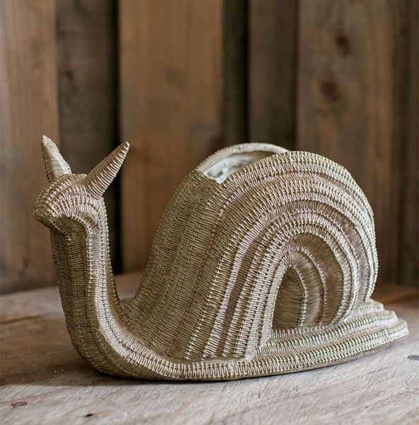 Cute Snail Statues, Garden Animal Statues, Snail Flowerpot for Garden Decoration, Unique Modern Garden Sculptures, Creative Villa Outdoor Gardening Ideas-Silvia Home Craft