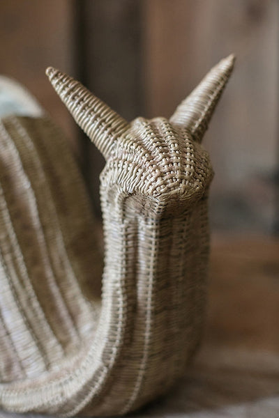 Cute Snail Statues, Garden Animal Statues, Snail Flowerpot for Garden Decoration, Unique Modern Garden Sculptures, Creative Villa Outdoor Gardening Ideas-Silvia Home Craft