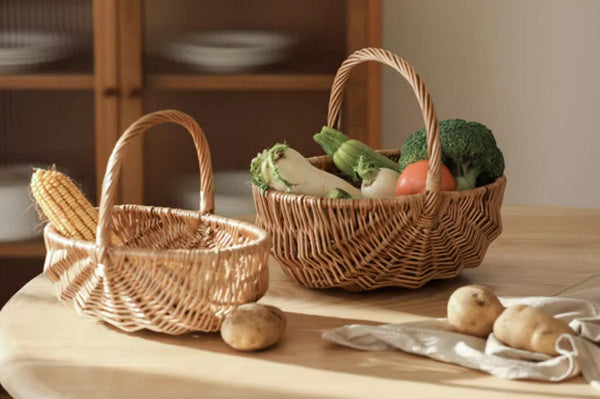 Natural Fruit Basket, Kitchen Storage Baskets, Natural Hand-woven Wicker Storage Basket, Large Picnic Food Basket with Handle, Lovely Willow Weaving Baskets for Vegetable-Silvia Home Craft