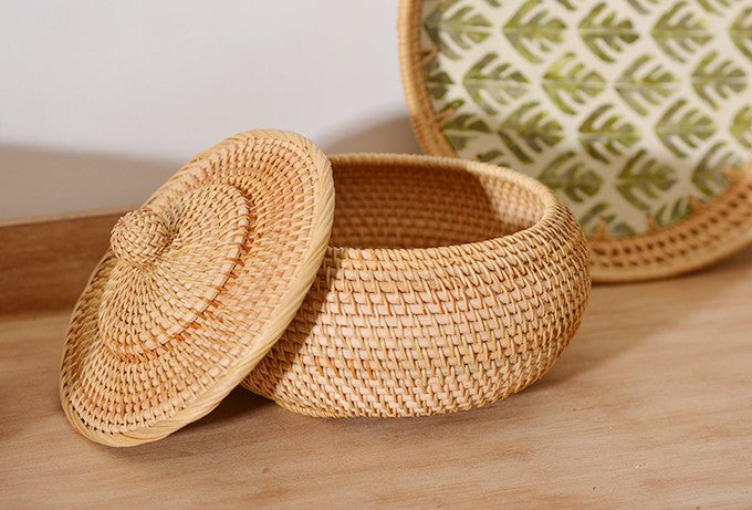 Rattan Storage Basket for Kitchen, Storage Basket for Picnic, Small Storage Baskets, Round Storage Basket with Lid, Woven Storage Baskets-Silvia Home Craft