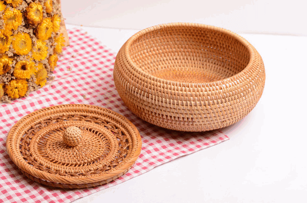 Lovely Hand Woven Storage Basket with Cover, Lovely Woven Basket, Vietnam Round Basket - Silvia Home Craft